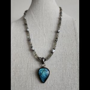 Beaded Gemstones Sodalite Crystal 925 Sterling Silver Pendant Necklace